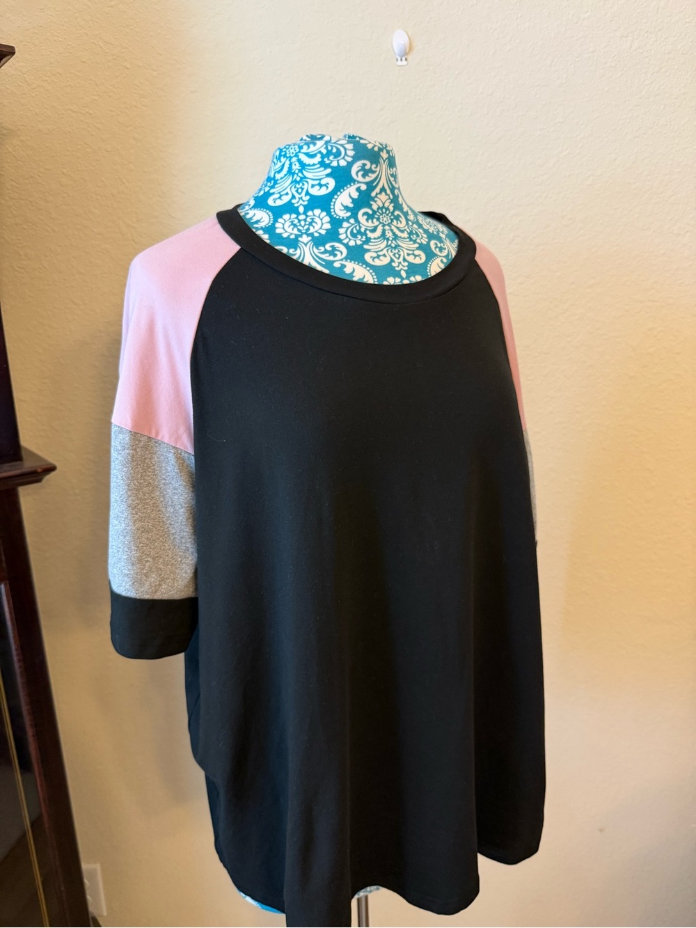 SHEIN Black Raglan Tee with Pink and Gray Sleeve Panels